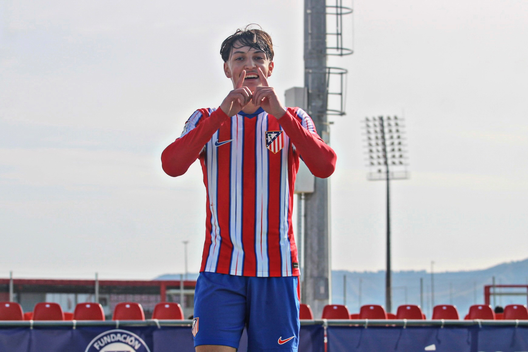 Luca Holgado - Futbolista